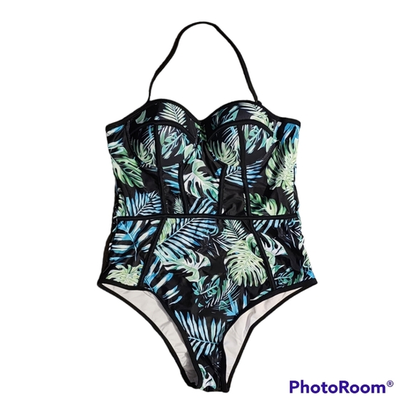 Women's One Piece Swimsuit - Picture 1 of 9